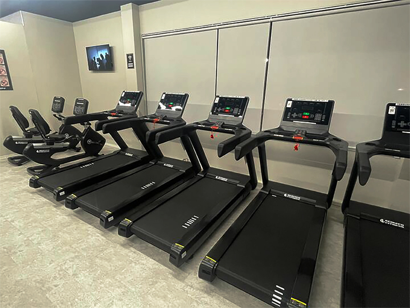 ECOFIT24上飯田店トレッドミル